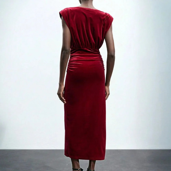 Burgundy Elegant Women's Urban Chic Long Velvet Christmas Party Holiday Dress - Picture 2 of 6